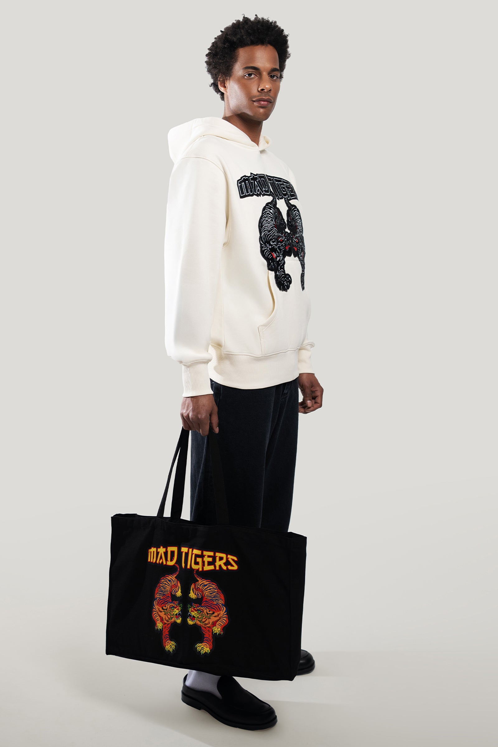 Black Tigers Hoodie-off White – MAD TIGERS